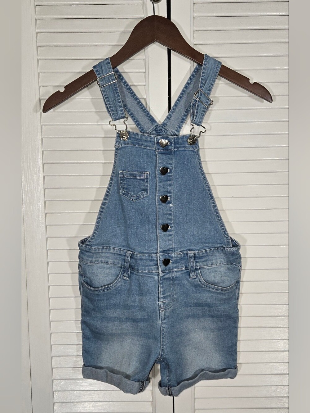 Vigoss Denim Shortalls Light Wash Heart Buttons Front Bib Rolled Hem Overall 7/8